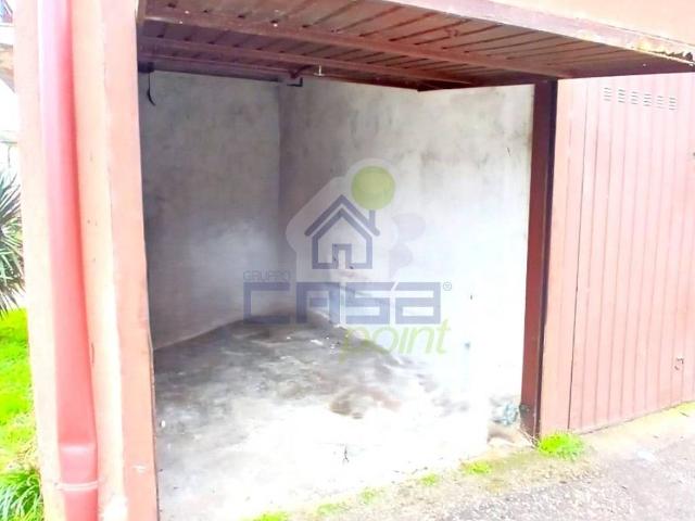 Box in vendita a Casalpusterlengo, Lombardia