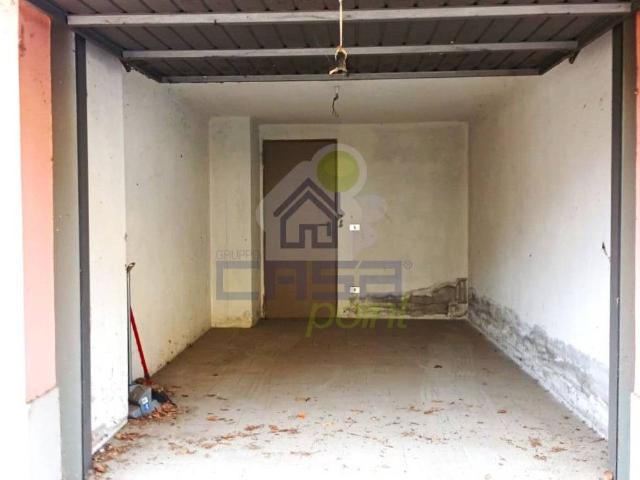 Box in vendita a Casalpusterlengo, Lombardia