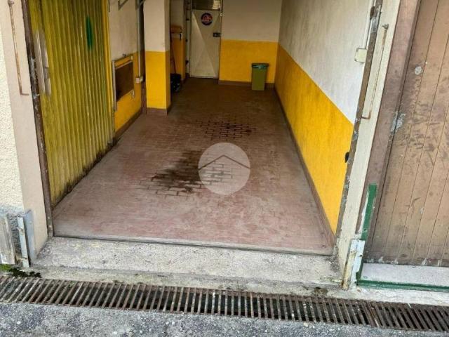 Box in vendita a Verici inferiore, Casarza Ligure