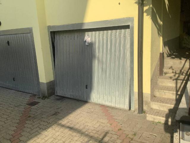 Box in vendita a Calvenzano, Caselle Lurani