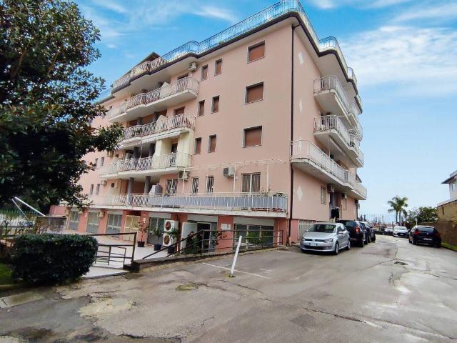 Box in vendita a San Benedetto, Caserta