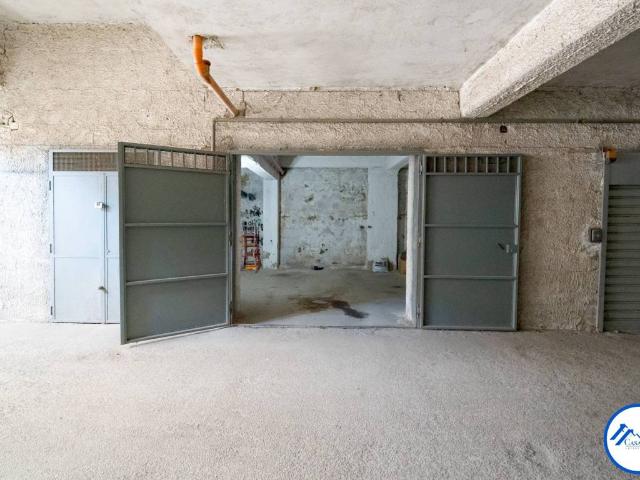 Box in vendita a San Salvatore di Casoria, Casoria