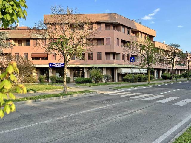 Box in vendita a Cassano D'adda, Lombardia
