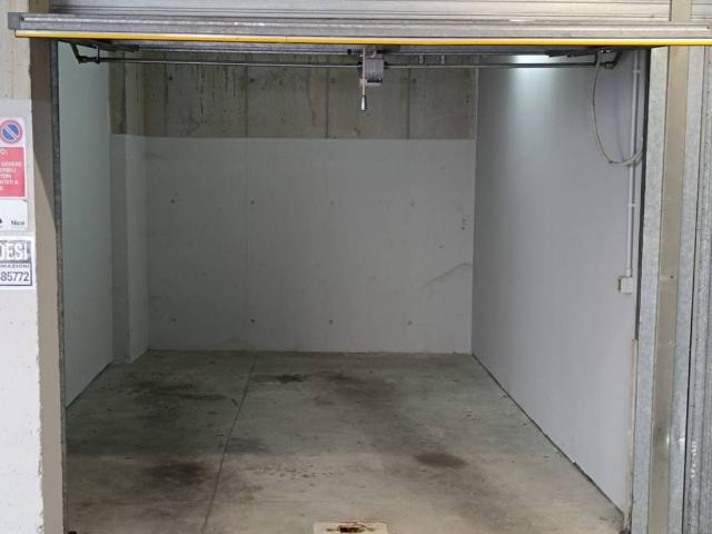 Box in vendita a Castelfranco Veneto, Veneto
