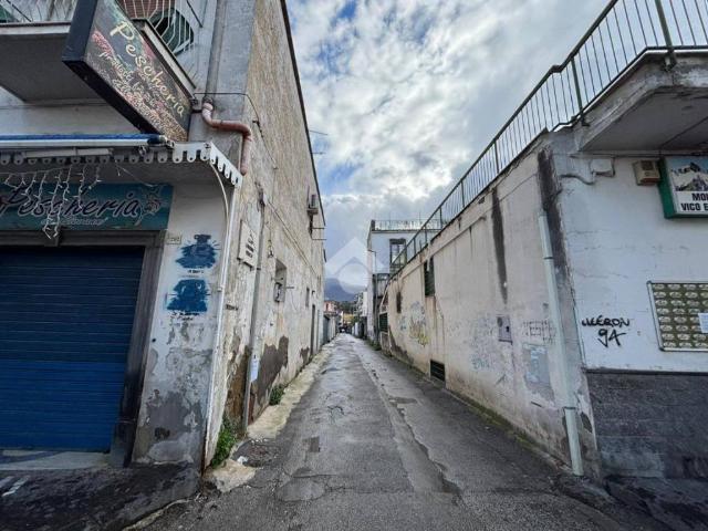 Box in vendita a Rione San Marco, Castellammare Di Stabia