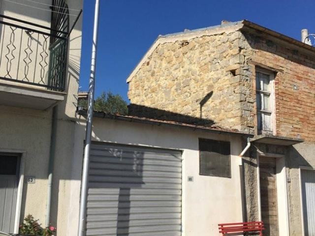 Box in vendita a Pietrabbondante, Molise