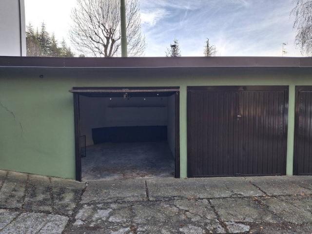 Box in vendita a Dorga, Castione Della Presolana