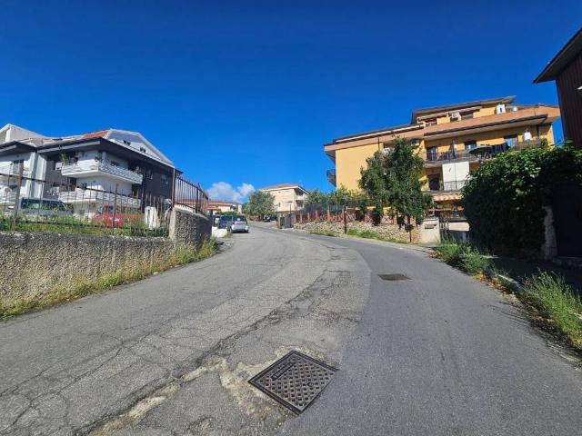 Box in vendita a Calabria, Cosenza