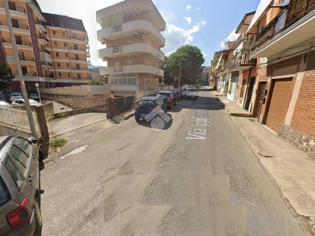 Box in vendita a Calabria, Cosenza