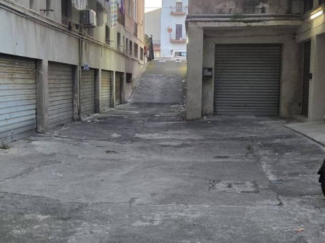 Box in vendita a Monte Po-Nesima-San Leone-Rapisardi, Catania