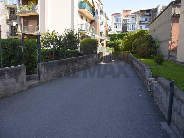 Box in vendita a Monte Po-Nesima-San Leone-Rapisardi, Catania