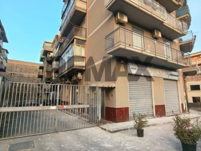 Box in vendita a Monte Po-Nesima-San Leone-Rapisardi, Catania