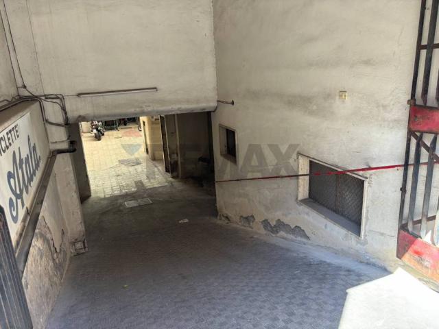 Box in vendita a Picanello-Ognina-Barriera-Canalicchio, Catania