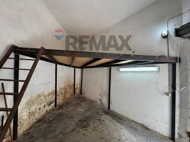 Box in vendita a Borgo-Sanzio, Catania