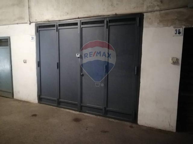 Box in vendita a Picanello-Ognina-Barriera-Canalicchio, Catania