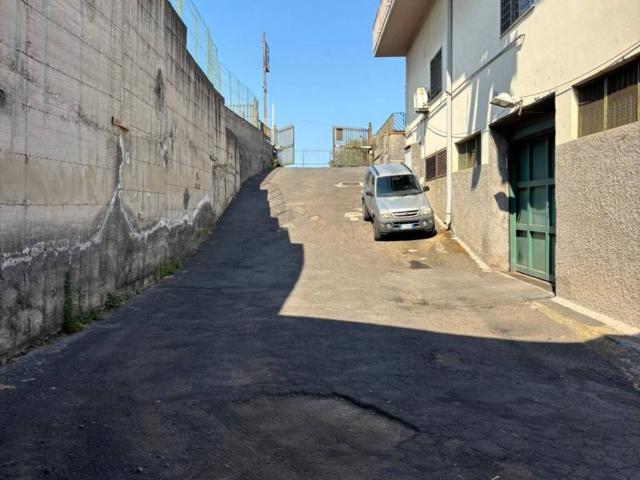 Box in vendita a Picanello-Ognina-Barriera-Canalicchio, Catania