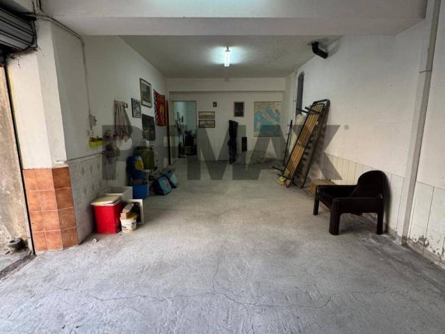 Box in vendita a Borgo-Sanzio, Catania