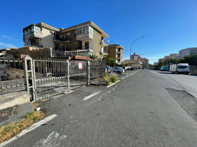 Box in vendita a Monte Po-Nesima-San Leone-Rapisardi, Catania