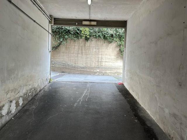 Box in vendita a Monte Po-Nesima-San Leone-Rapisardi, Catania