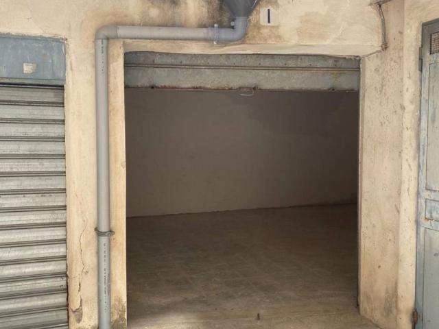 Box in vendita a Borgo-Sanzio, Catania
