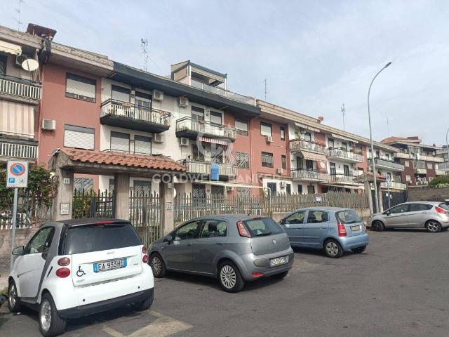 Box in vendita a San Leone, Catania