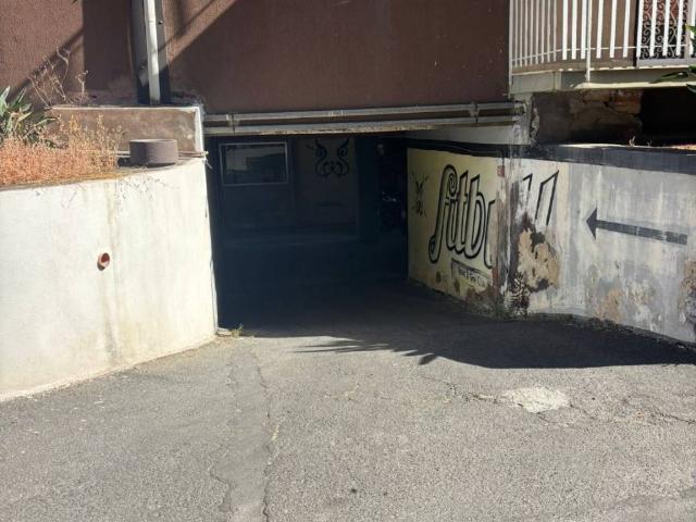 Box in vendita a Monte Po-Nesima-San Leone-Rapisardi, Catania