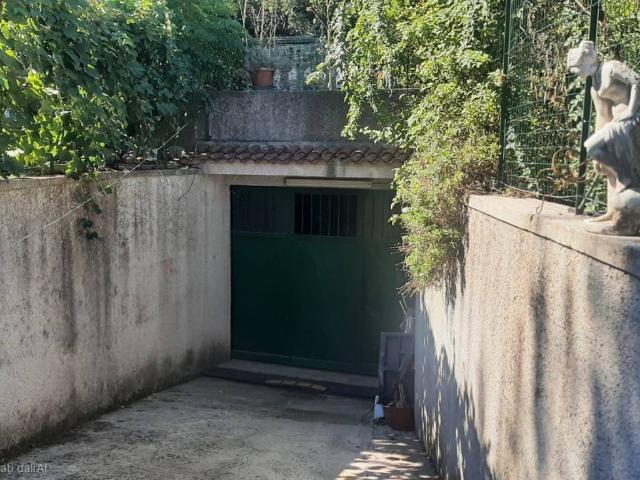 Box in vendita a Casa Brenda, Cava de' Tirreni