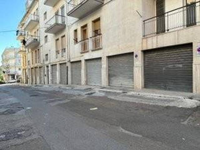 Box in vendita a Puglia, Brindisi