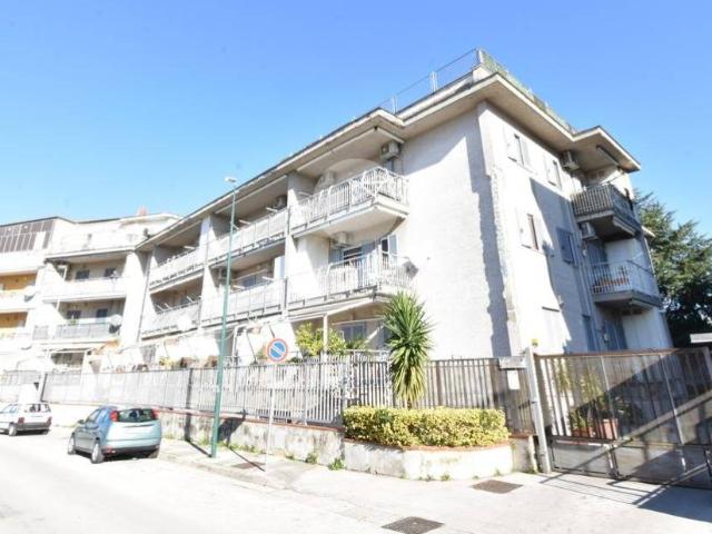 Box in vendita a Cercola, Campania