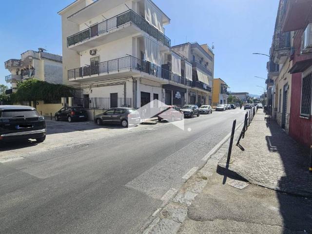Box in vendita a Cercola, Campania