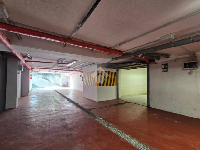 Box in vendita a Ceriale, Liguria