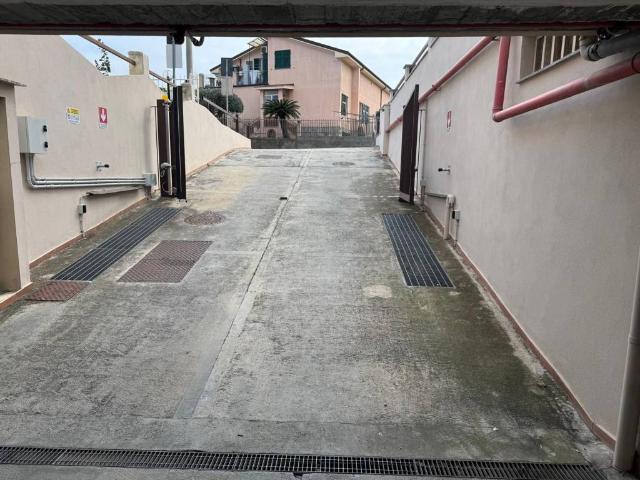 Box in vendita a Ceriale, Liguria