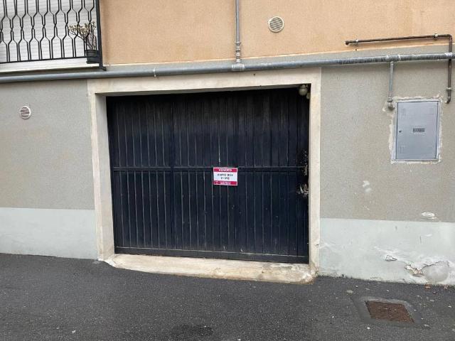 Box in vendita a Ceriale, Liguria