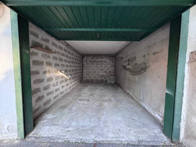 Box in vendita a Cernusco Sul Naviglio, Milano