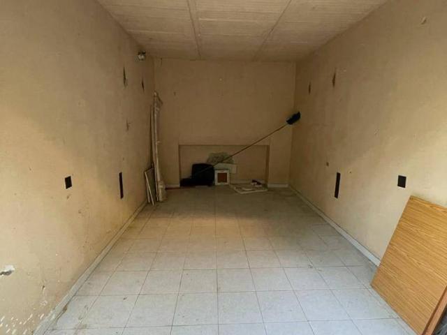 Box in vendita a Unione dei Comuni Circondario dell'Empolese Valdelsa, Lucardo