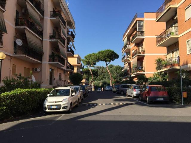 Box in vendita a Poggio dell'Asino, Roma Capitale