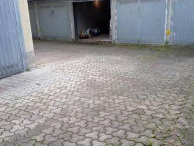 Box in vendita a Quartiere Pasubio, Cesano Boscone