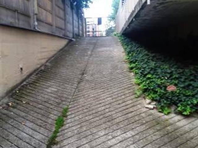 Box in vendita a Quartiere Lavagna, Corsico
