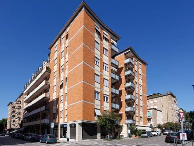 Box in vendita a Unione dei comuni Valle del Savio, Cesenà