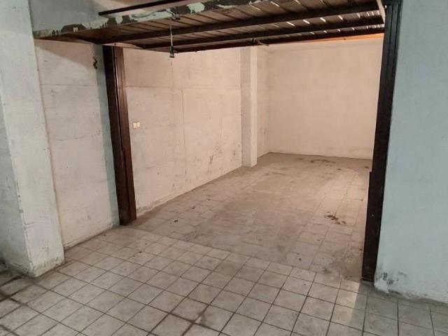 Box in vendita a Unione dei comuni Valle del Savio, Cesenà