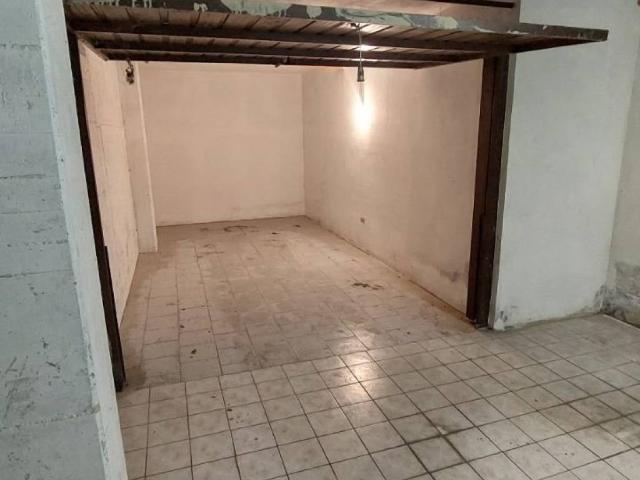 Box in vendita a Unione dei comuni Valle del Savio, Cesenà