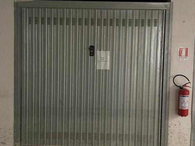 Box in vendita a Unione dei comuni Valle del Savio, Cesenà