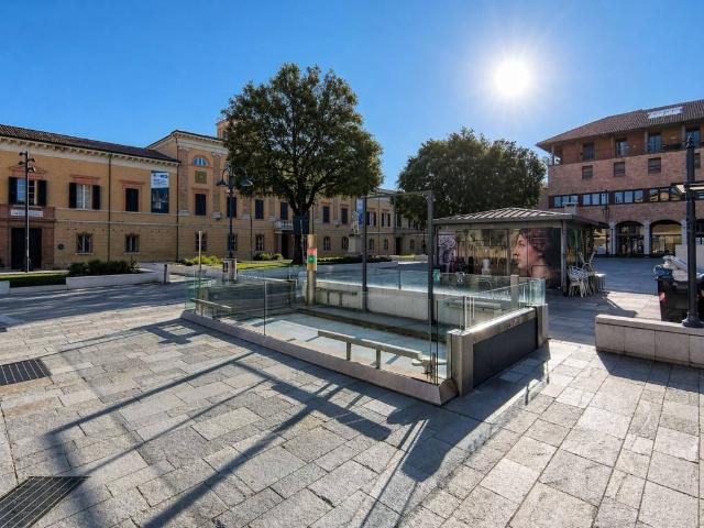 Box in vendita a Unione dei comuni Valle del Savio, Cesenà