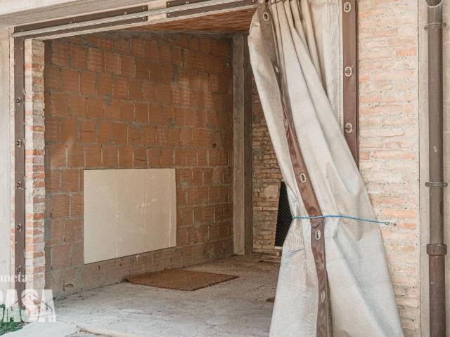 Box in vendita a Unione dei comuni Valle del Savio, Cesenà