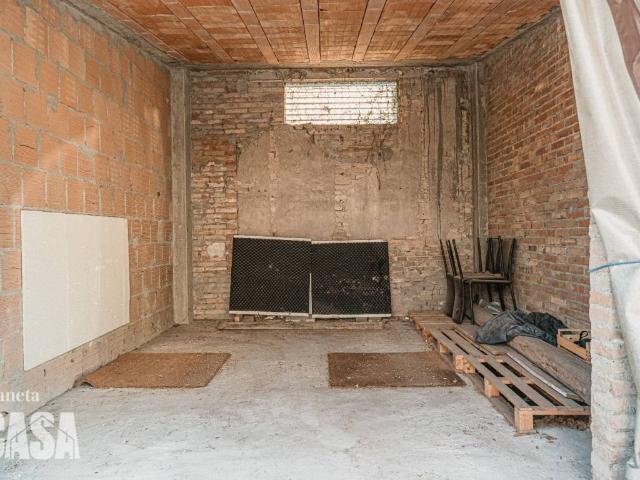 Box in vendita a Unione dei comuni Valle del Savio, Cesenà