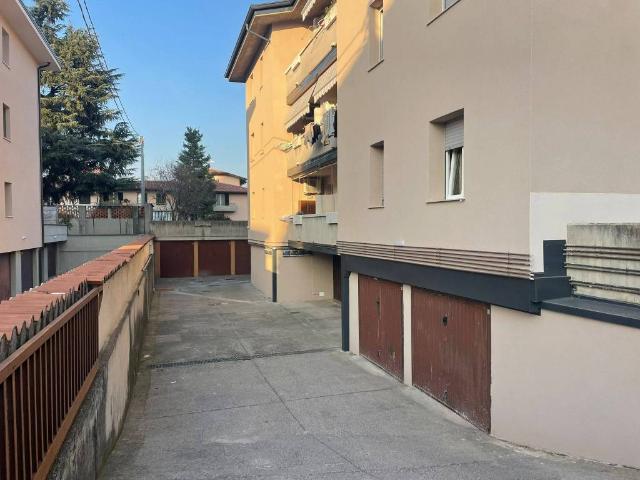 Box in vendita a Chiari, Lombardia