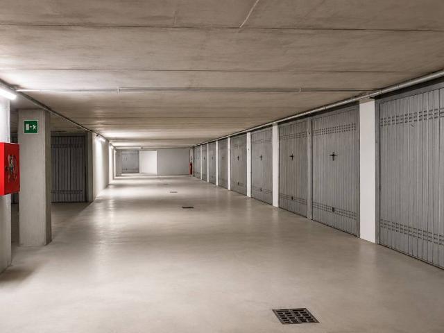 Box in vendita a Chiari, Lombardia