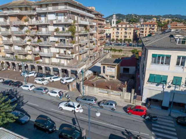 Box in vendita a Chiavari, Liguria