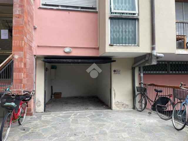 Box in vendita a Sampierdicanne, Chiavari