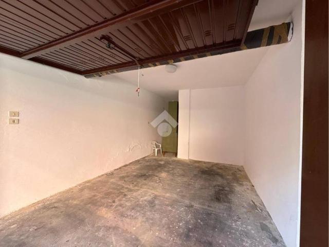 Box in vendita a Sampierdicanne, Chiavari
